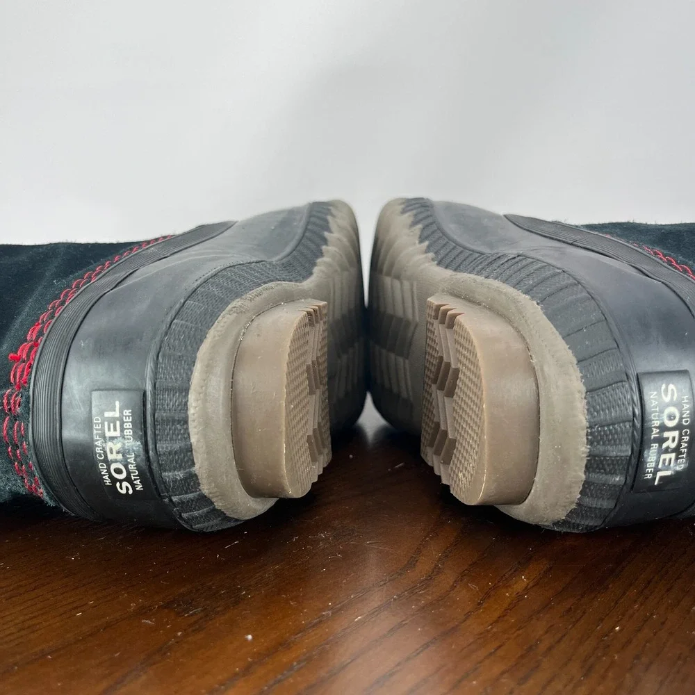 Sorel Cheyanne II‎ Youth Girls Boots 4 Black Red Suede Waterproof Duck Shoes